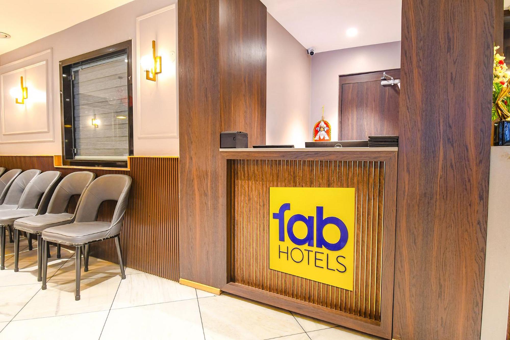 Fabhotel Kitchen Q Inn - Belaghata Kolkata Bagian luar foto