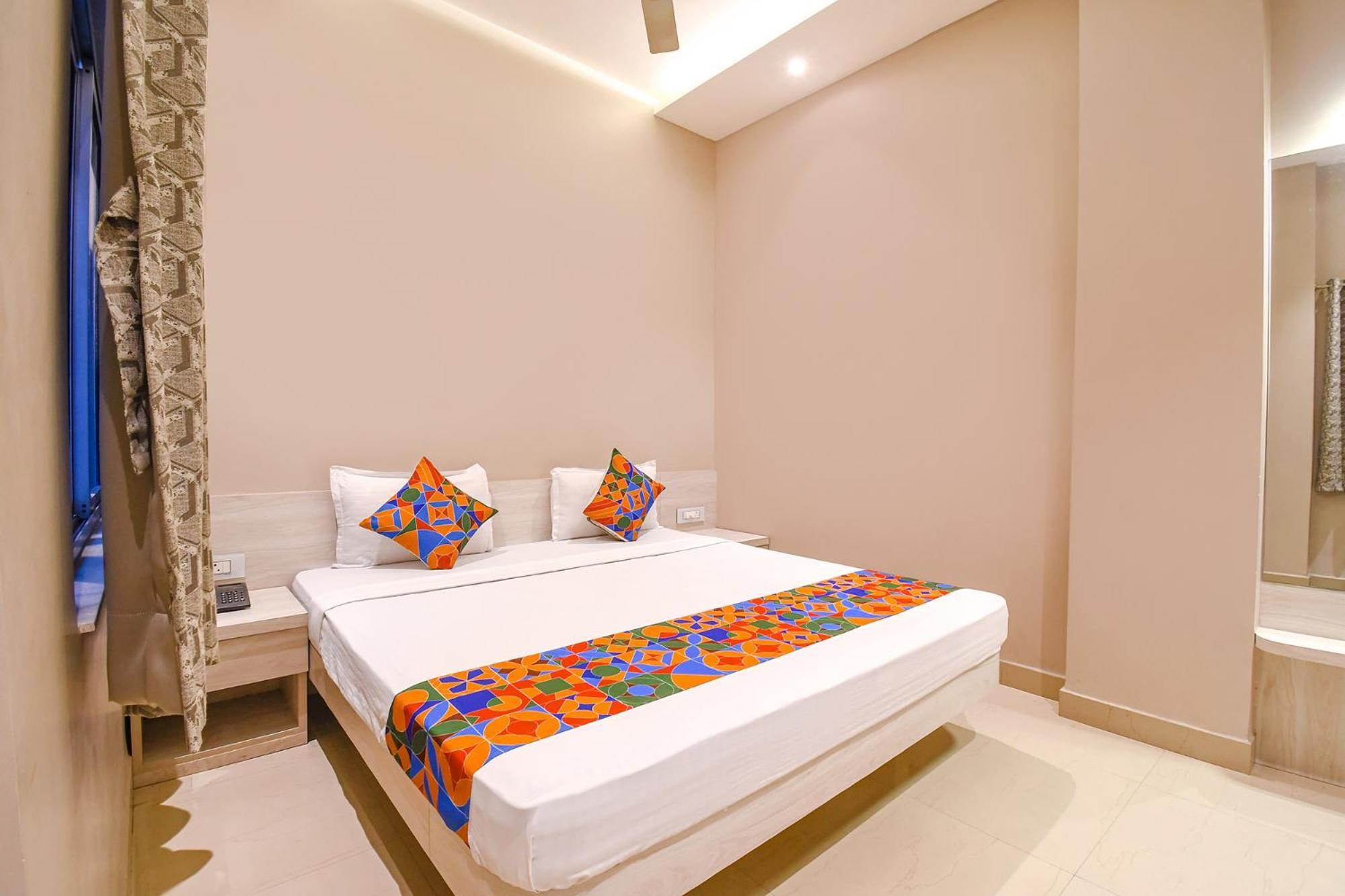 Fabhotel Kitchen Q Inn - Belaghata Kolkata Bagian luar foto